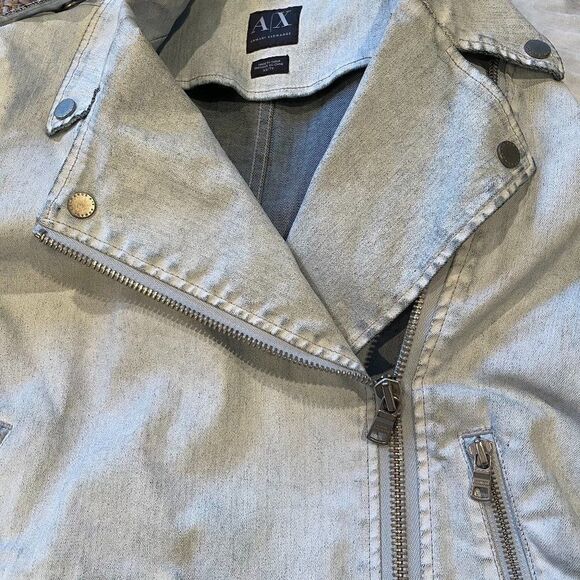 Armani Exchange Blue Full Zip White Washed Denim Cropped Moto  Jacket Size XS - Picture 3 of 10